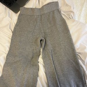 MATCHING KINT SET BUNDLE PANTS SIZE S TOP SIZE M